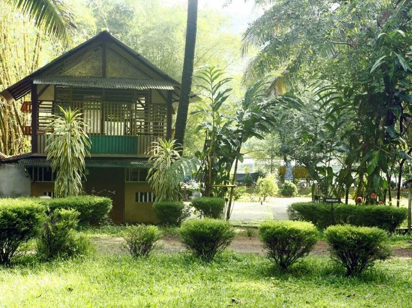 Hôtel Soma Birds Lagoon à Kotamangalam Extérieur photo