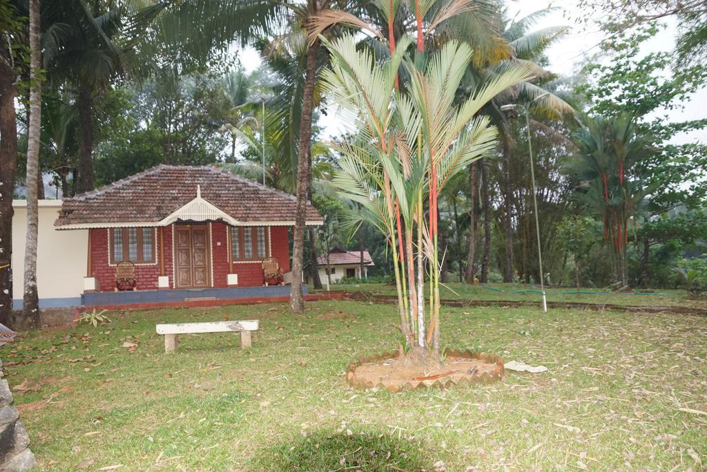 Hôtel Soma Birds Lagoon à Kotamangalam Extérieur photo